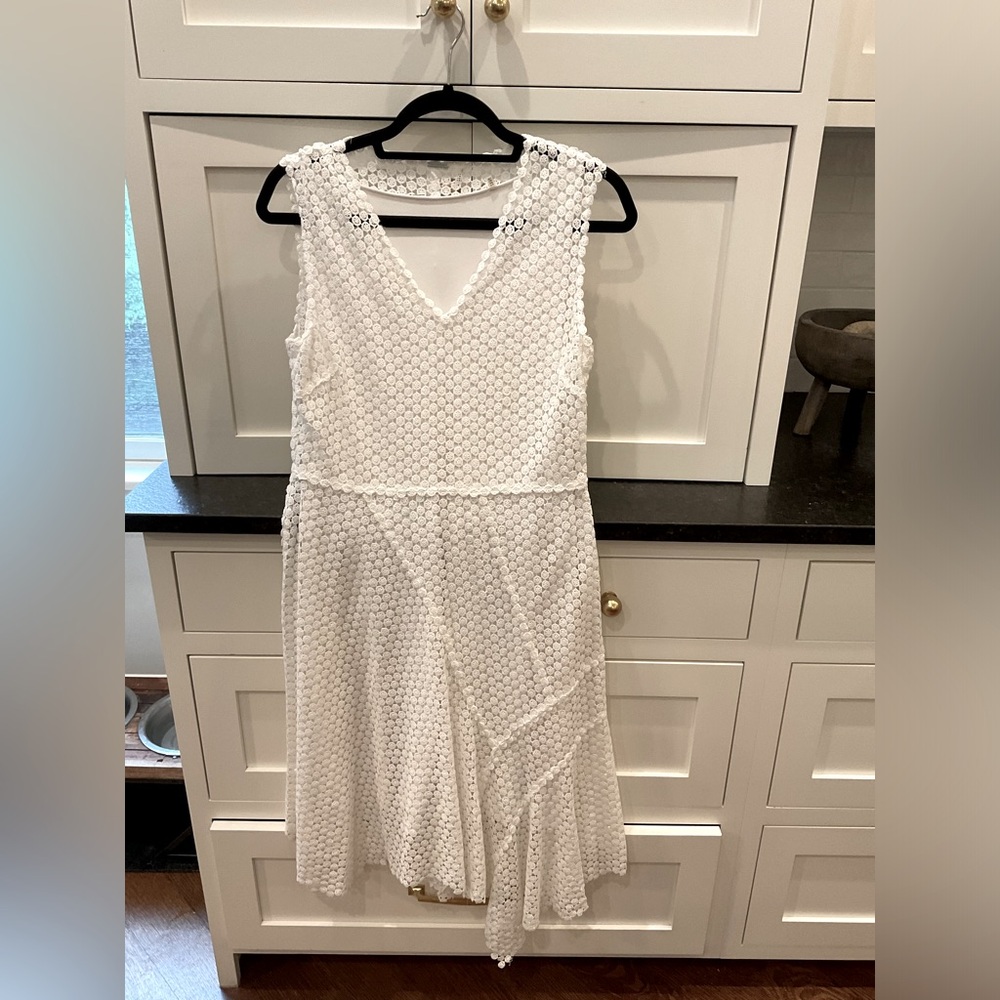 Elie Tahari white dress